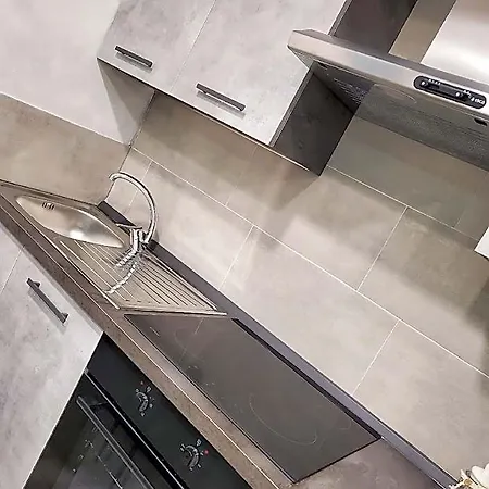 Flower 2 *